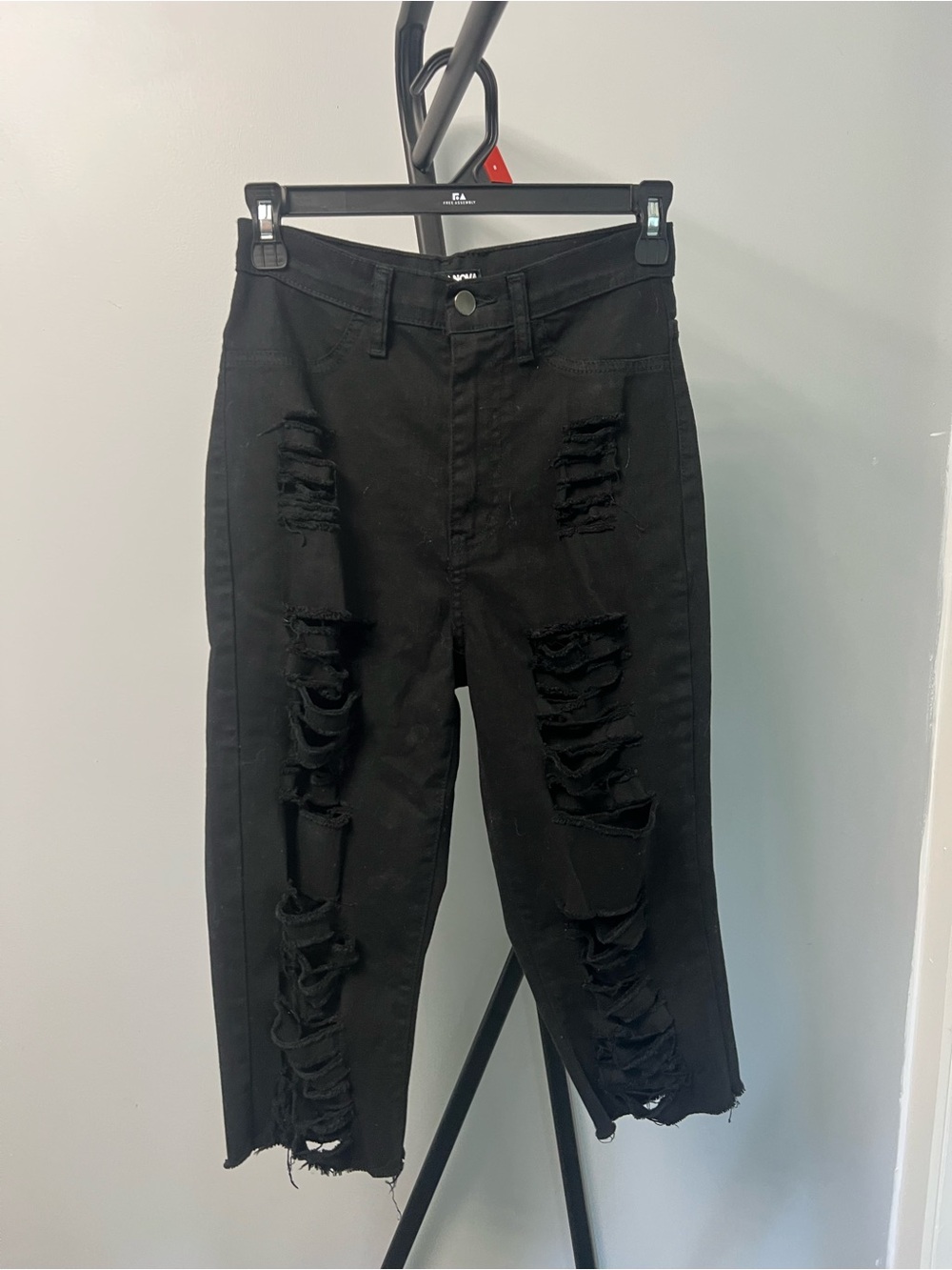 Fashion Nova Black Distressed Ankle Crop Jeans